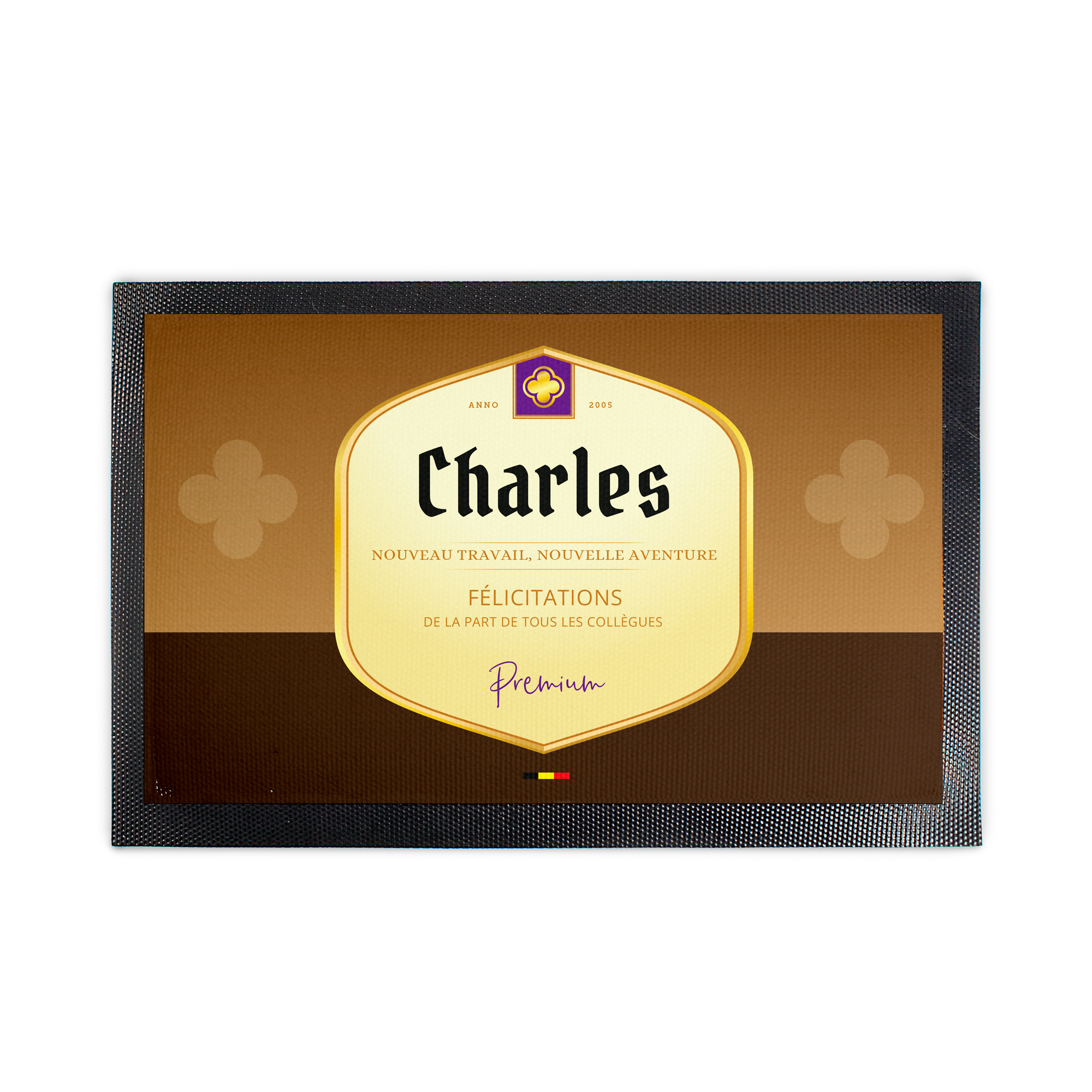 Tapis de bar personnalisé en caoutchouc anti-dérapant imprimé avec le nom Charles et un message de félicitations