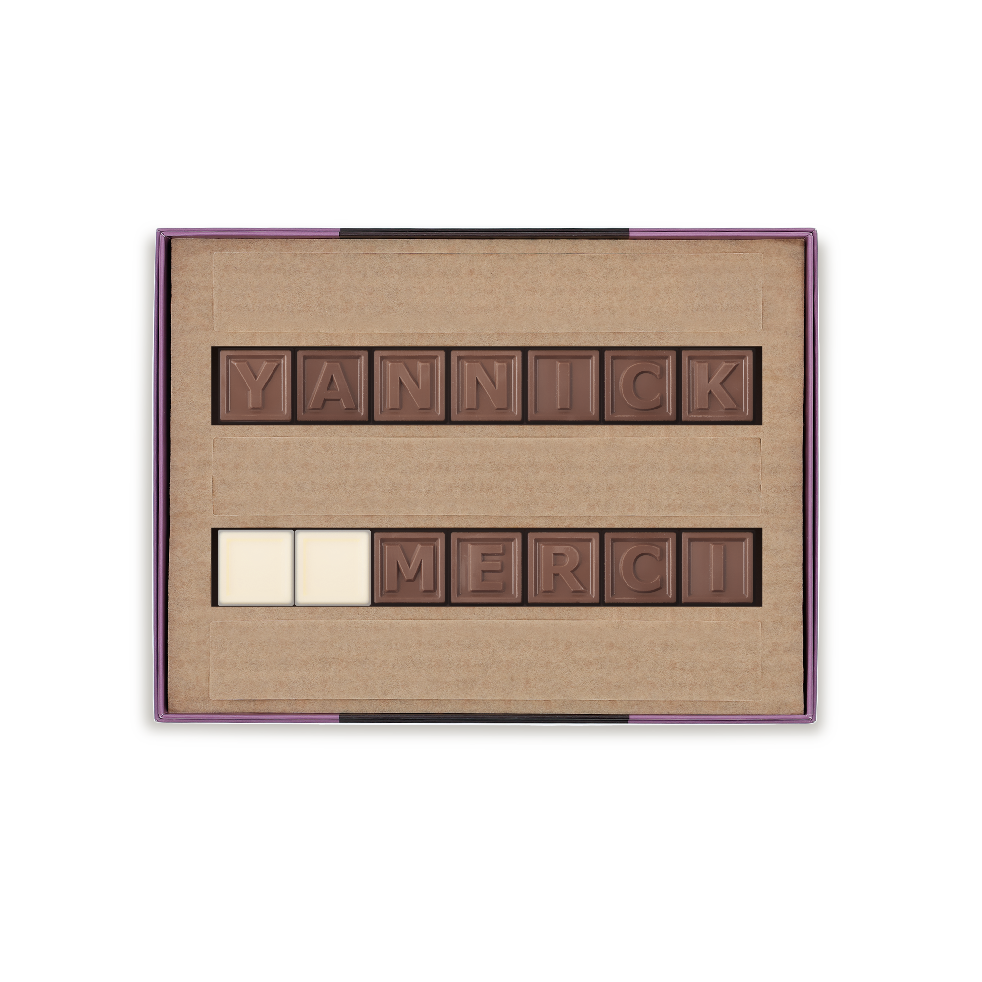 Chocotelegram personnalisé YANNICK MERCI en chocolat au lait et blanc dans un coffret cadeau violet.