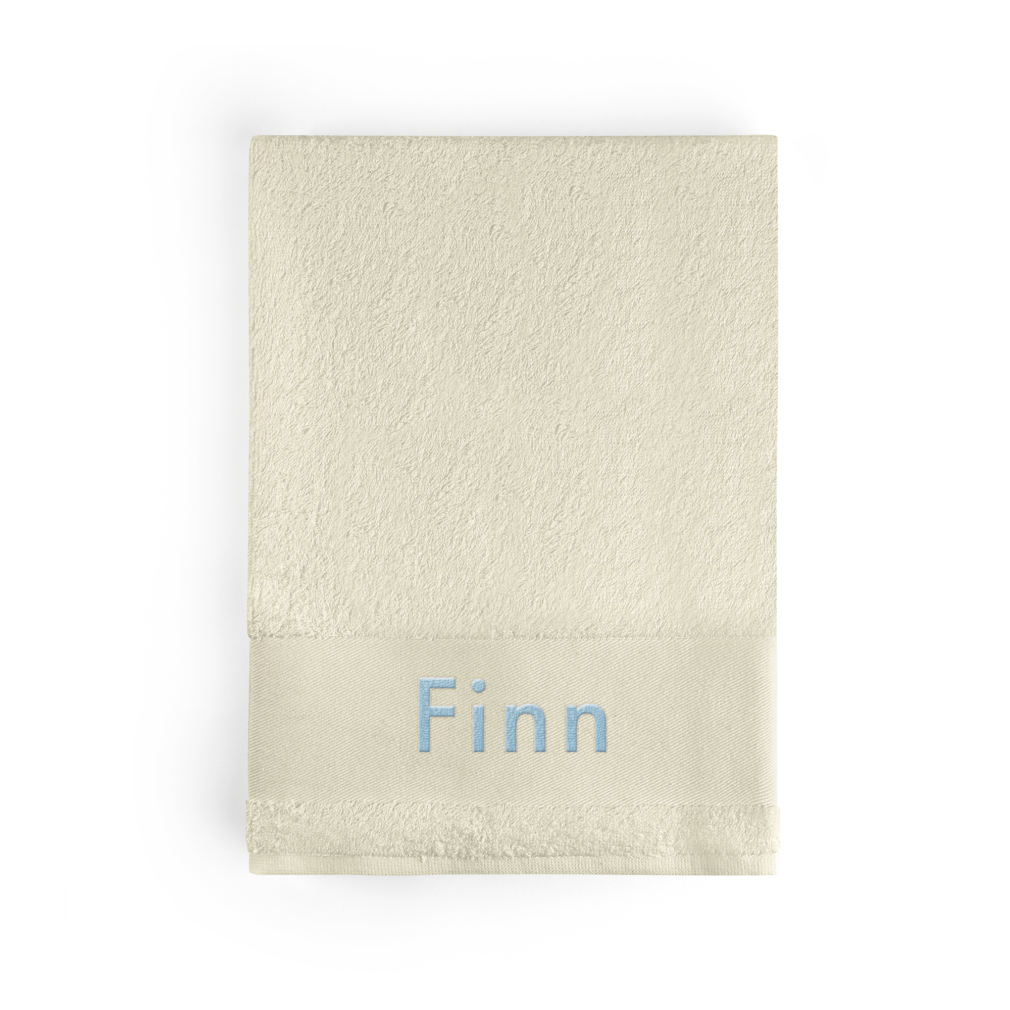 Personalisiertes beiges Handtuch, bestickt mit dem Namen "Finn" in Hellblau. Verleihe jedem Badeerlebnis eine besondere Note.