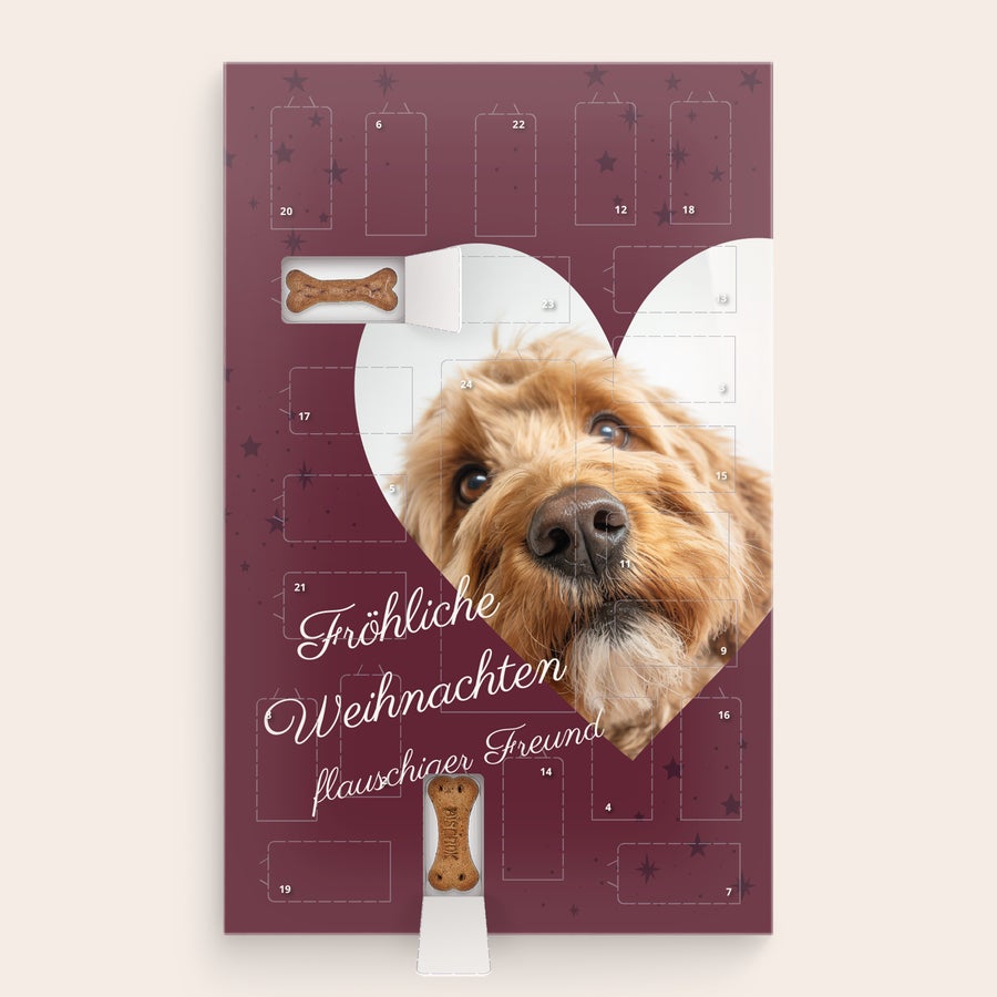 Adventskalender für hunde - Pedigree Personalisierter Hunde-Adventskalender in Bordeaux mit einem Hundefoto und dem Text "Fröhliche Weihnachten flauschiger Freund" gedruckt