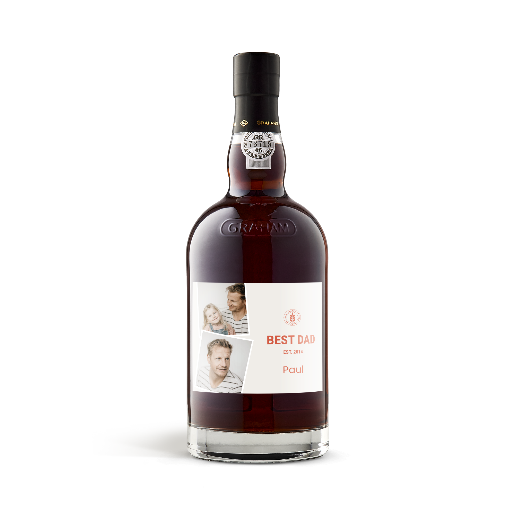 Flasche Graham's The Tawny Reserve mit persönlichem Etikett. Das Etikett ist mit zwei Fotos, dem Text "BEST DAD EST. 2014" und dem Namen "Paul" personalisiert.