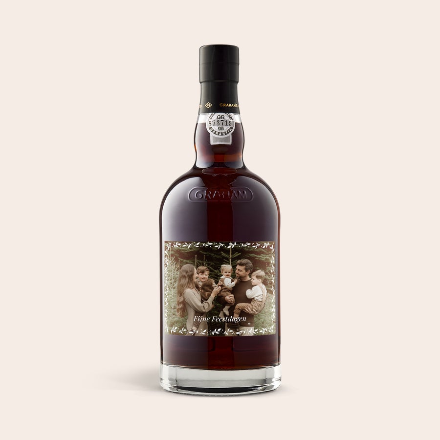 Port Graham's 20 Years personaliseren Fles Graham's port met een persoonlijk etiket geprint met een familiefoto en de tekst Fijne Feestdagen.