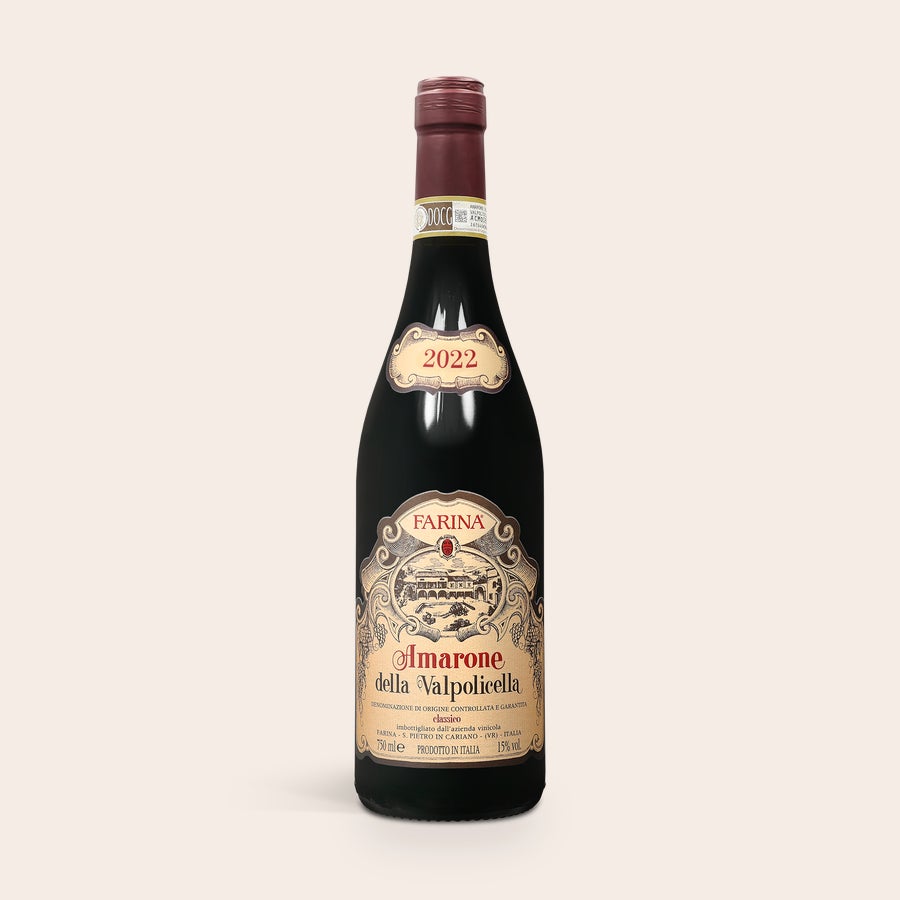 Rødvin med personlig etikette og trækasse - Farina Amarone Valpolicella Vin i indgraveret kasse - Farina Amarone della Valpolicella, personaliseret med valgfri besked.