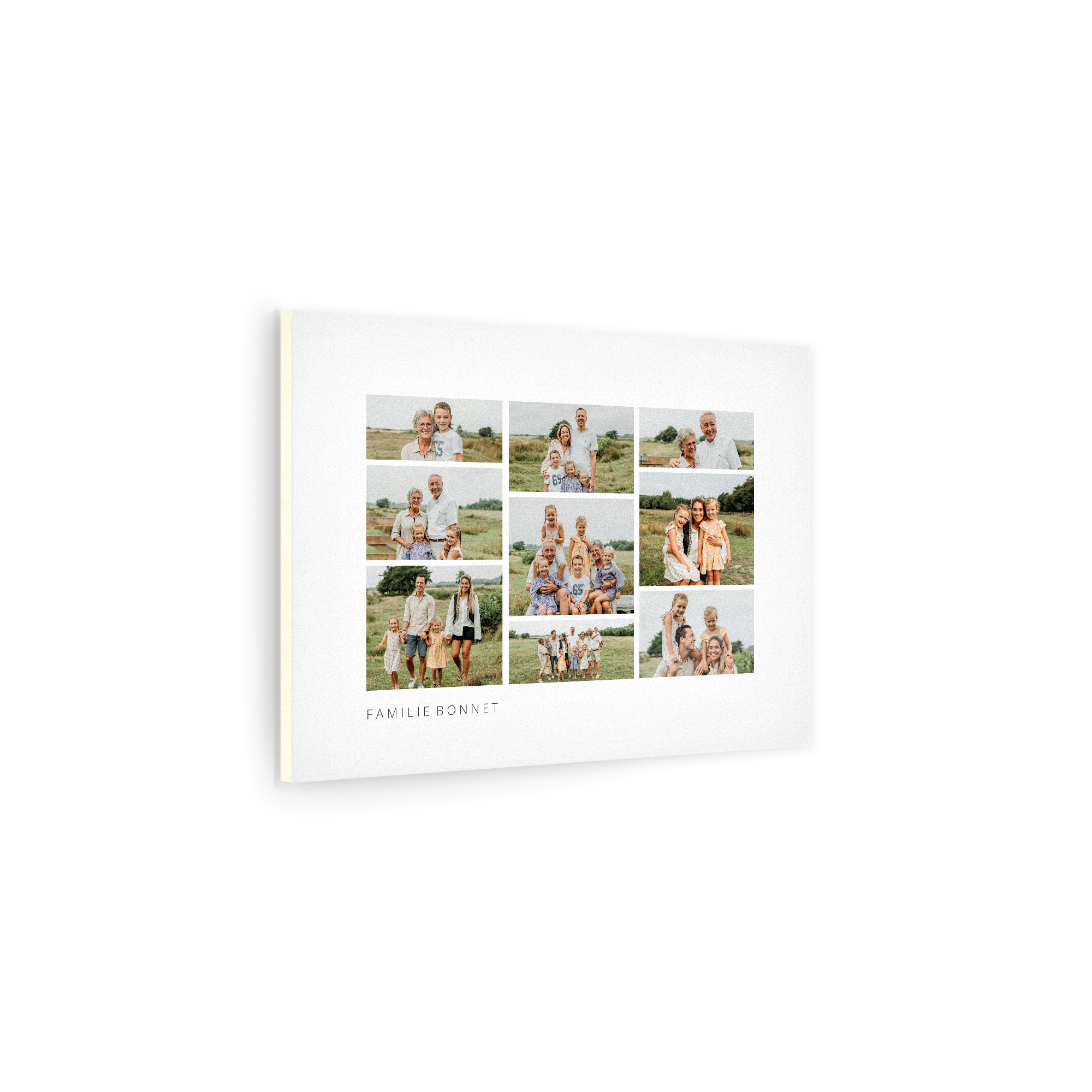 Panneau photo personnalisé en PVC avec impression de 9 photos de famille et le texte "FAMILLE BONNET" pour une déco à votre image