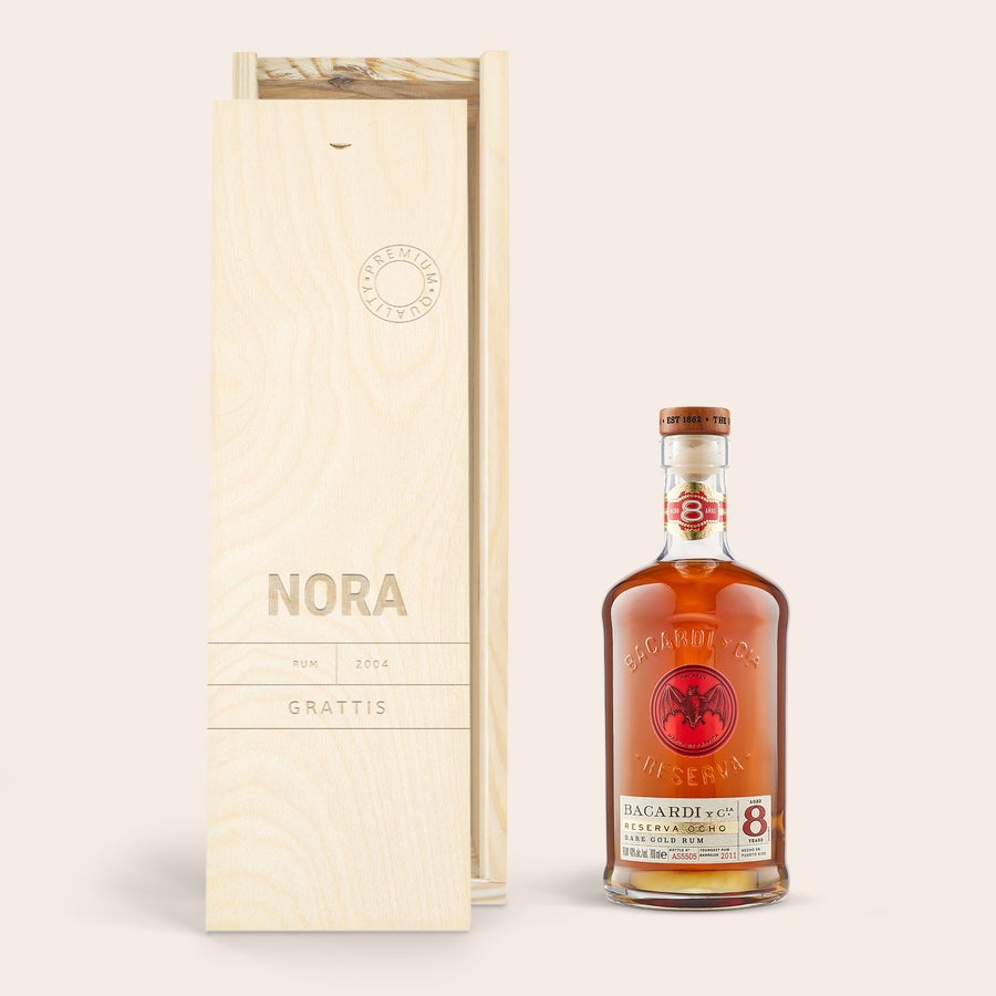 Bacardi Reserva Ocho-rom - Graverad ask Bacardi Reserva Ocho-rom - Graverad ask