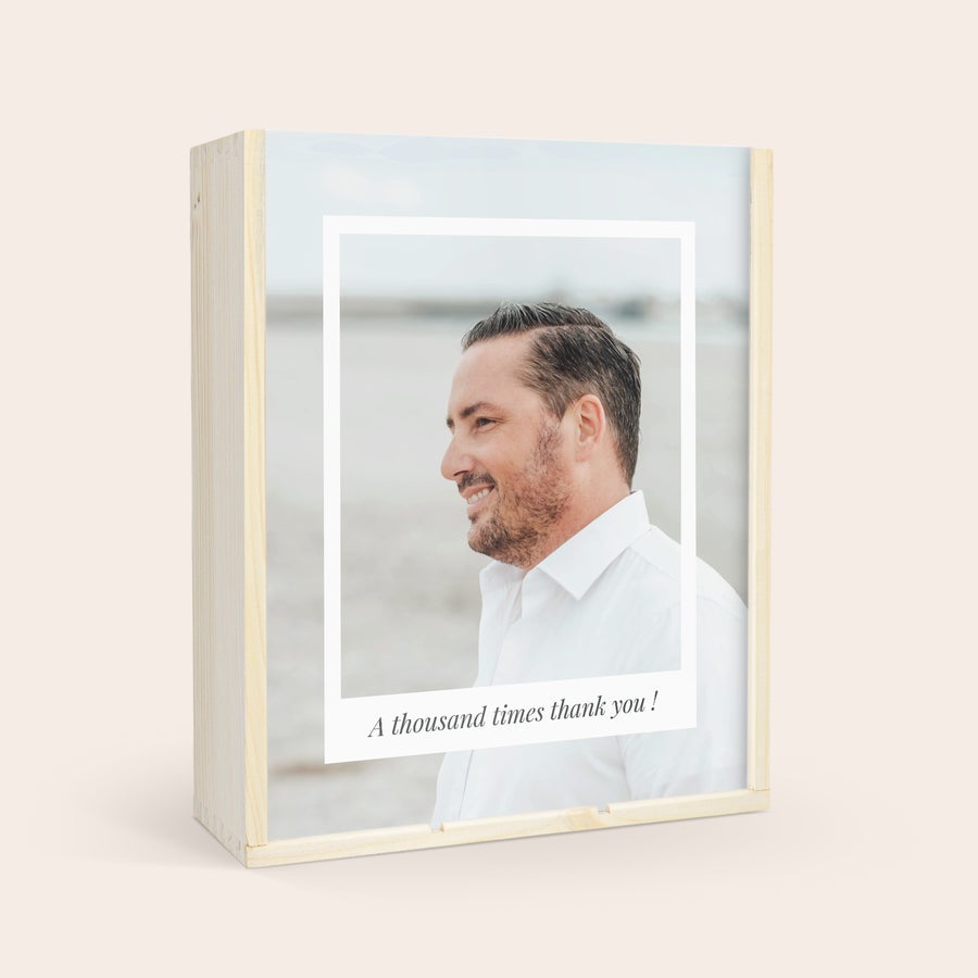Coffret à champagne personnalisé Coffret de luxe en bois avec photo personnalisée imprimée d'un homme souriant et message A thousand times thank you