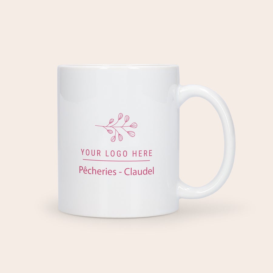 Mug Noël avec photo Mug de Noël blanc personnalisé imprimé avec un logo et le texte "Pêcheries Claudel"