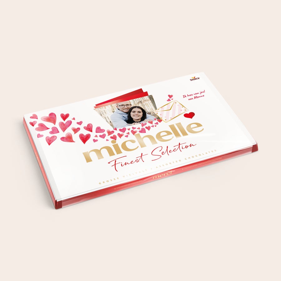 merci Finest Selection met kaart Merci Finest Selection chocolade mix met gepersonaliseerde kaart - 400 gram, bedrukt met eigen foto, de naam Michelle en de boodschap Ik hou van jou! xxx Menno.