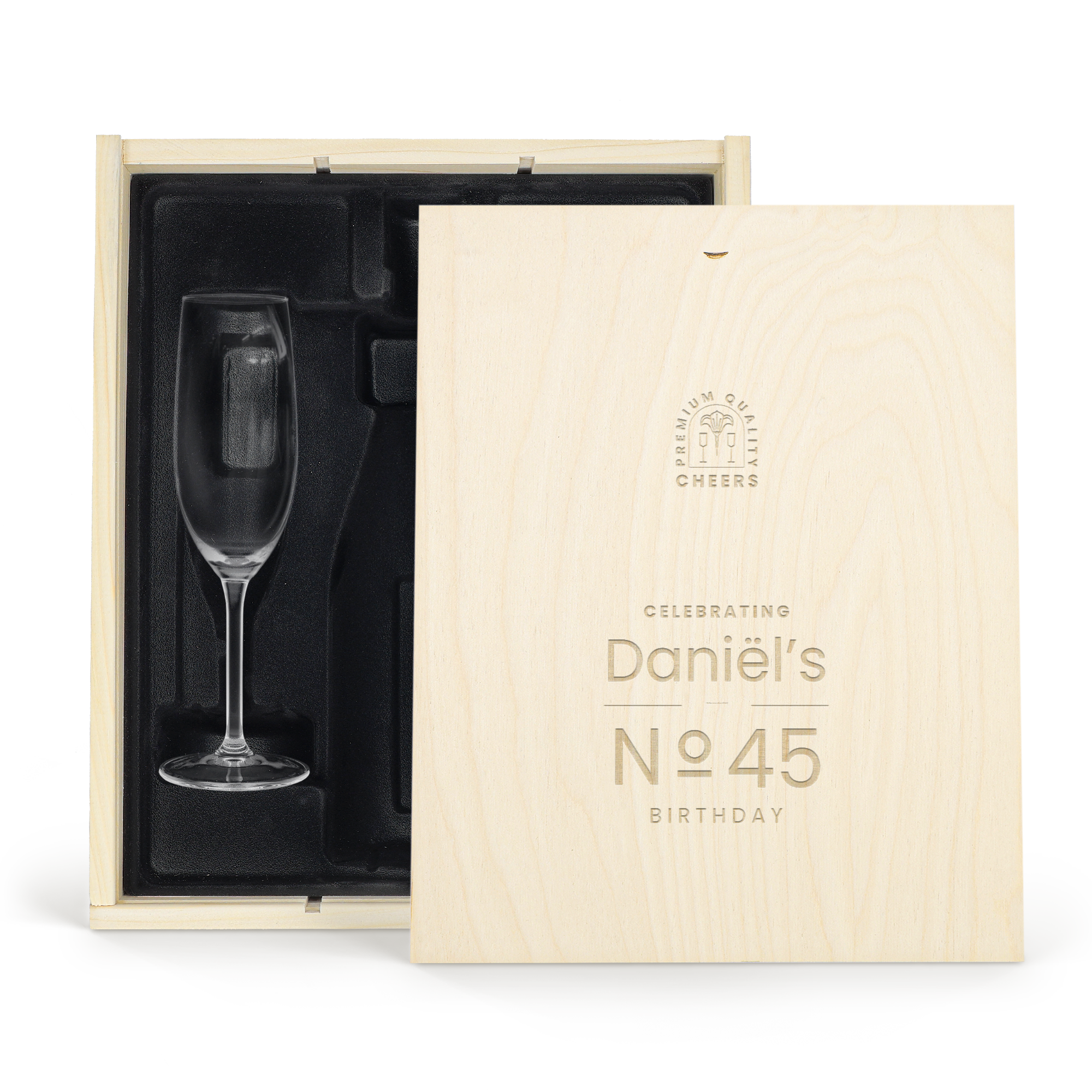 Grawerowana skrzynka na szampana z kieliszkami, z napisem Daniel's No 45 Birthday
