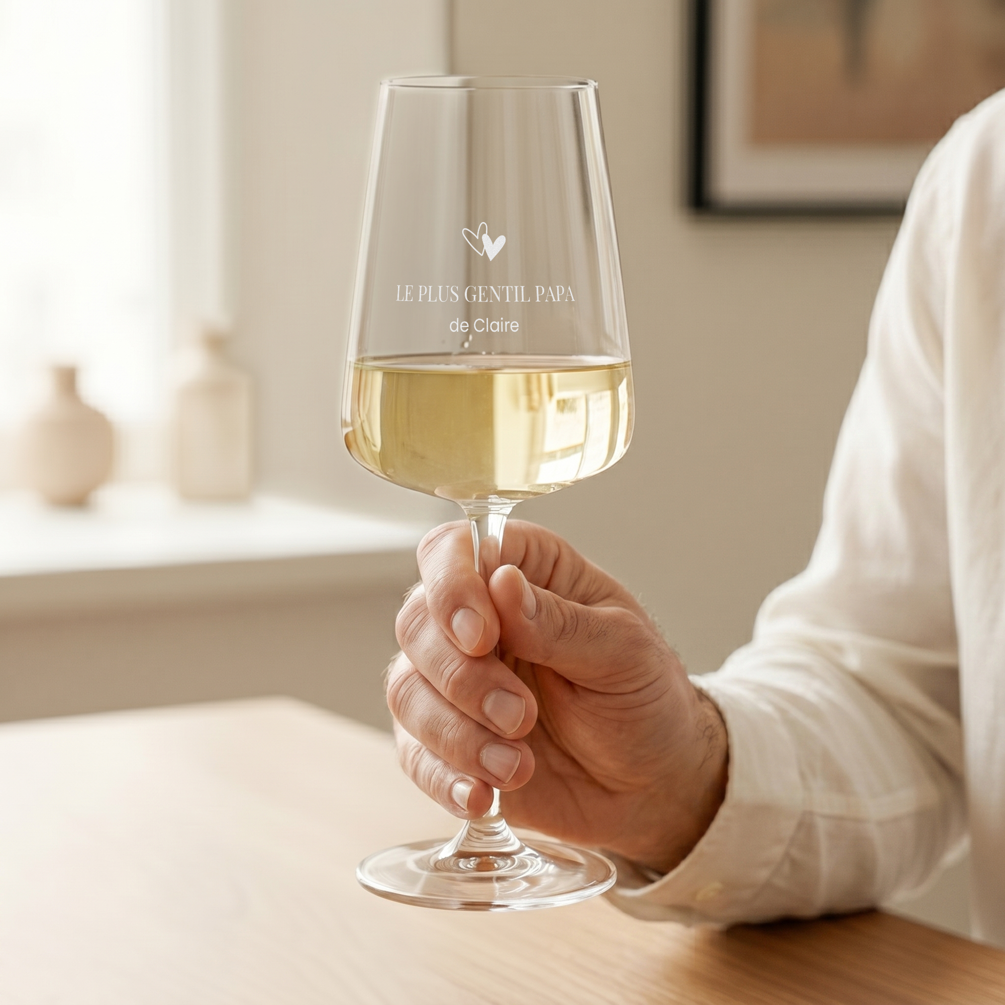 Verre à vin - Blanc - Verre de luxe - 1 pc gravé avec deux cœurs et le texte Le Plus Gentil Papa de Claire, pour un cadeau personnalisé.