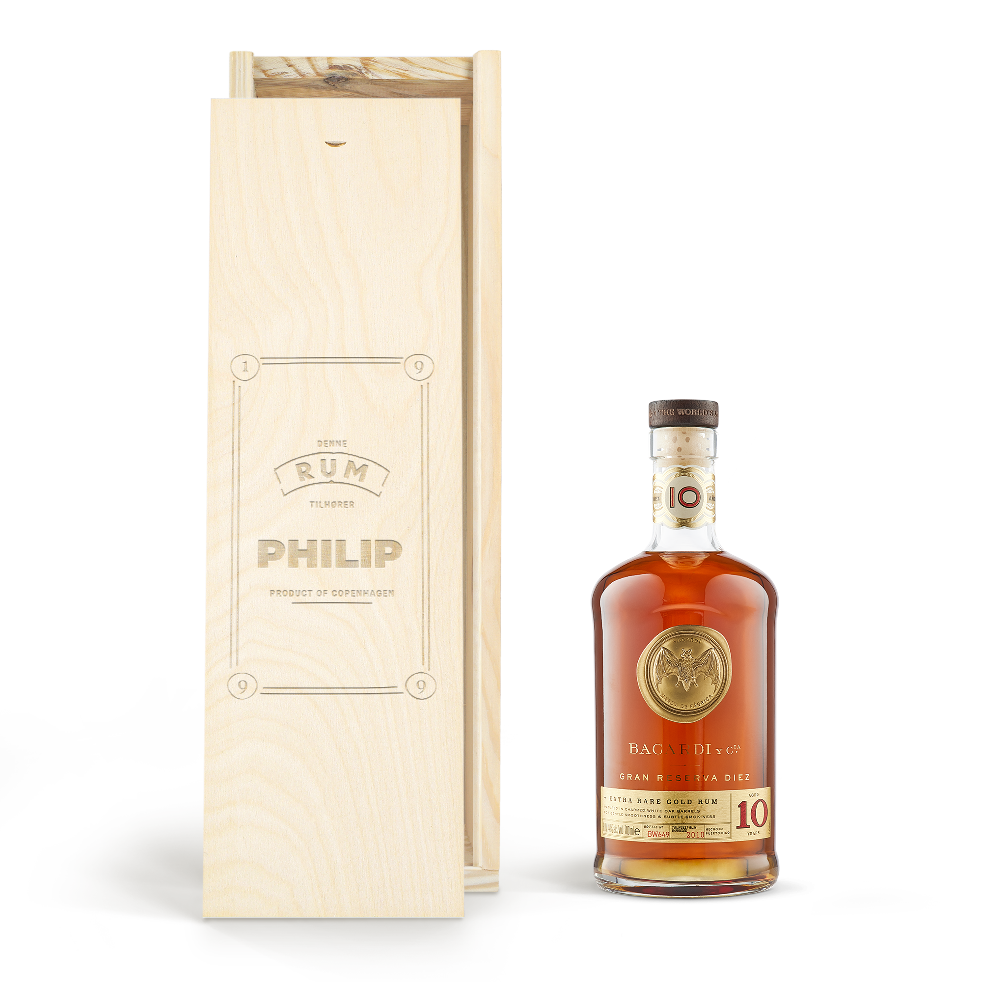 Bacardi Reserva Diez rom - Indgraveret trææske