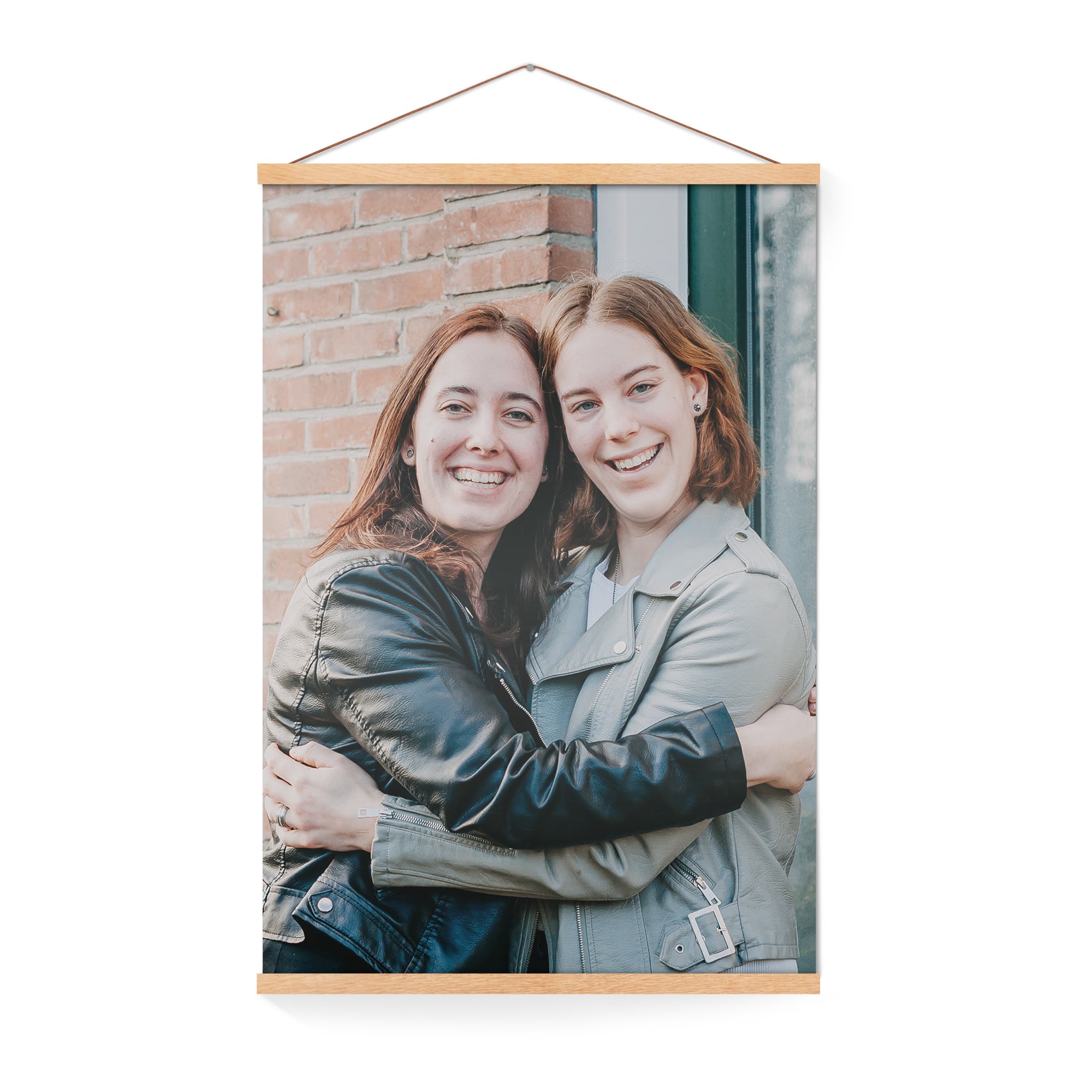 Gepersonaliseerde poster met houten posterhanger 40x50