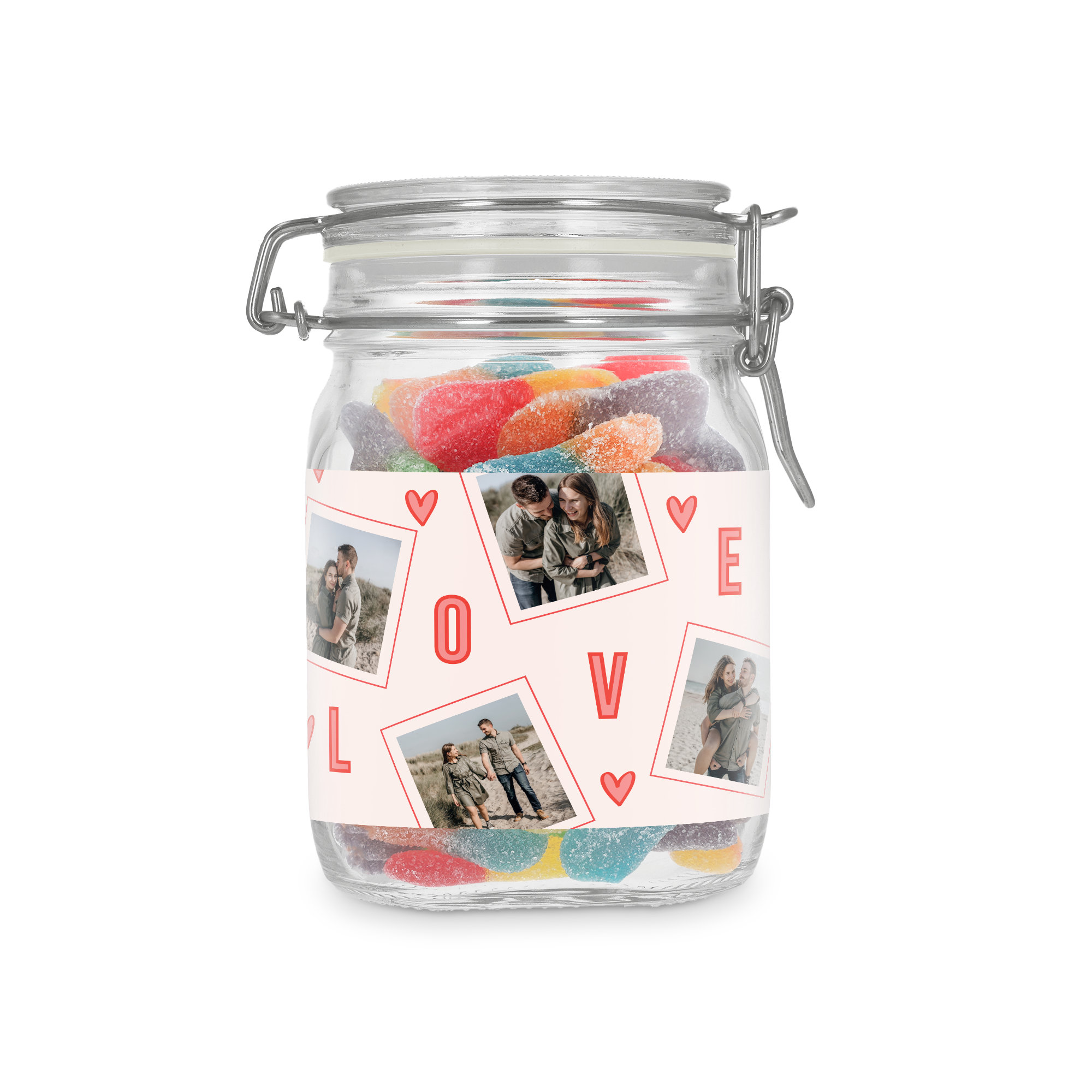 Gepersonaliseerde snoeppot met zure sticks, bedrukt met diverse foto's van een stel en de tekst LOVE