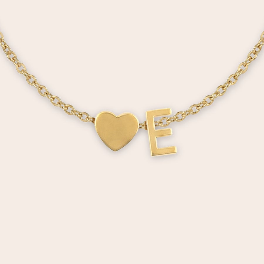 Collana con lettera Collana con lettera