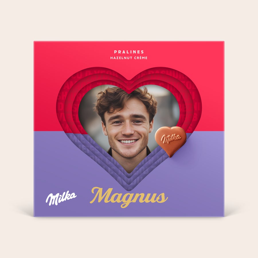 Milka sjokolade 3D-gaveeske Personlig Milka Hearts 3D-gaveeske med bilde av en mann og navnet Magnus, trykt.