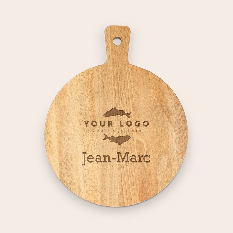 Planches à découper personnalisées Plateau de service rond en bois de hêtre gravé avec le prénom Jean-Marc et un logo, parfait pour les snacks