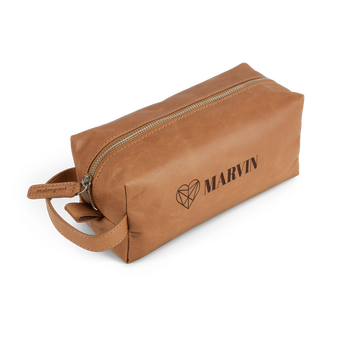Borsa da toilette in pelle con nome - Marrone Borsa da toilette in pelle con nome - Marrone