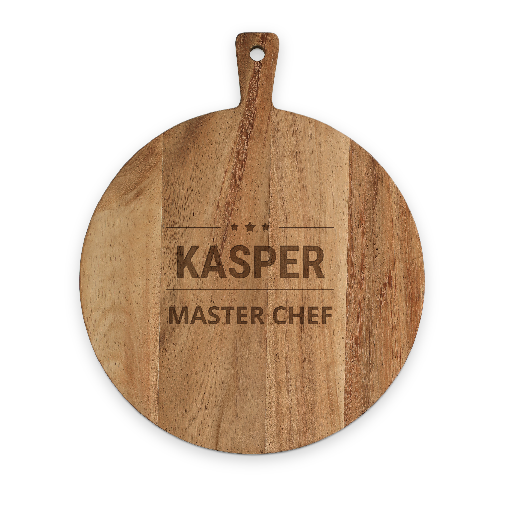 Rund serveringsbricka i teak graverad med namnet "KASPER Master Chef" och tre stjärnor
