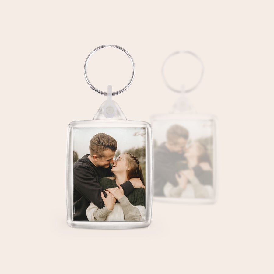 Portachiavi in Plastica Personalizzato Set di portachiavi personalizzati con stampa su entrambi i lati, con foto di una coppia abbracciata e innamorata