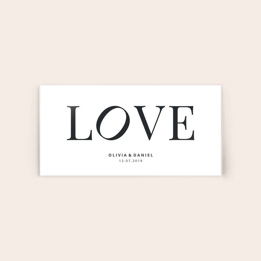 Fotografija na akrilu Akrilna fotografija z napisom LOVE in personaliziranima imenoma OLIVIA & DANIEL ter datumom 12.07.2019, natisnjena.