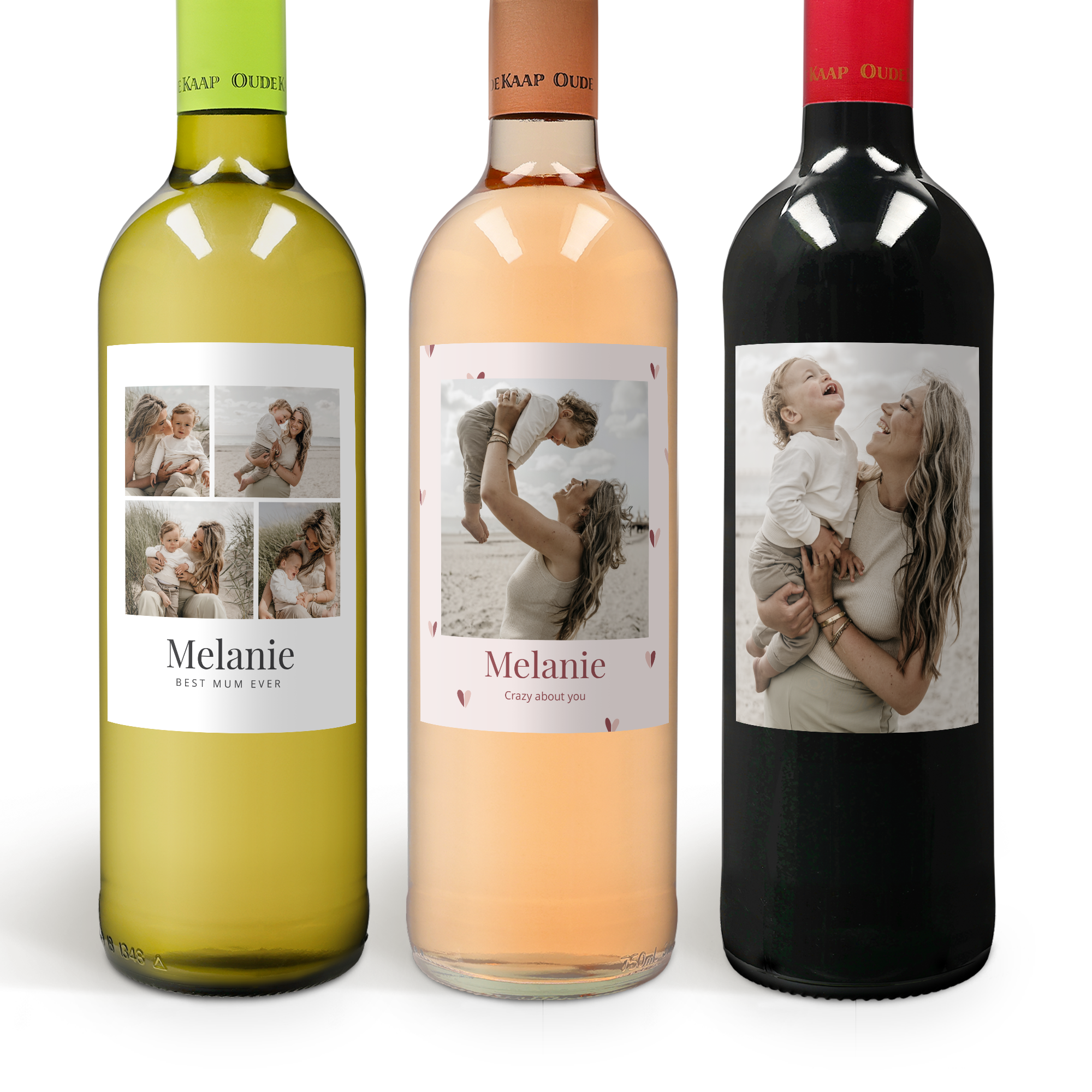 Trei sticle de vin Oude Kaap (alb, roze, roșu) cu etichete personalizate cu fotografii și numele Melanie, perfecte pentru a surprinde pe cineva.