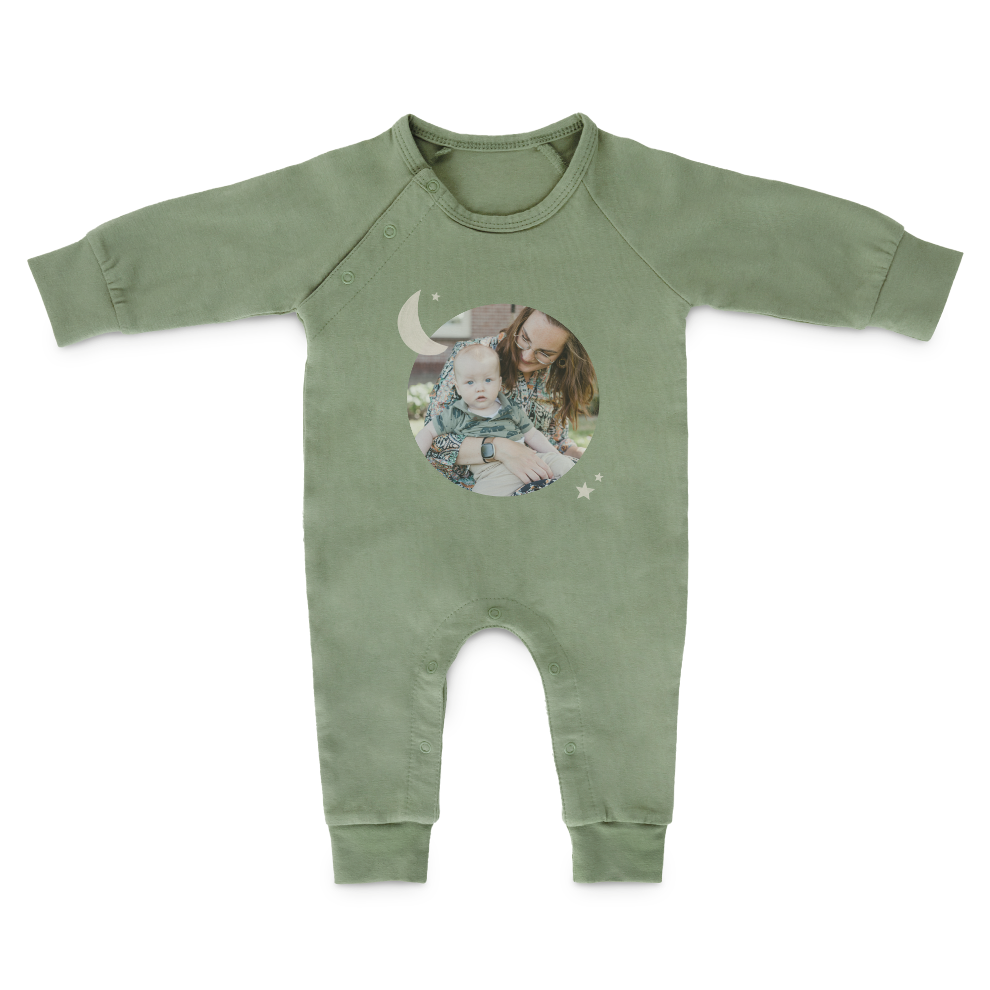 Grüner Babystrampler mit personalisiertem Foto von Mutter und Kind in einem Mond-Design, bedruckt als tolle Überraschung.