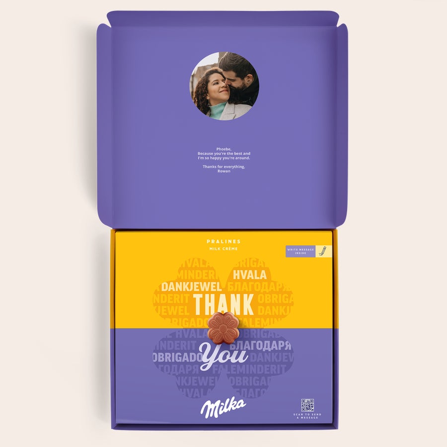 Milka Praliinit Kiitos Yksilöllinen Milkan suklaarasia, jossa painettu kuva ja viesti "Thanks for everything, Rowan".