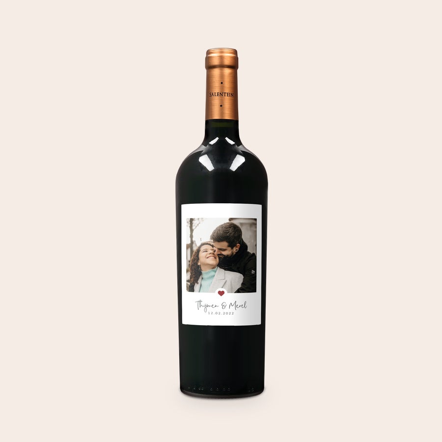Wijn Salentein Malbec personaliseren Fles Salentein Malbec met persoonlijk etiket, bedrukt met foto van een koppel en de namen Thijmen & Merel