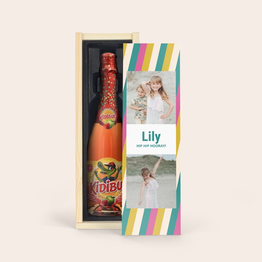 Bule pentru copii Șampanie personalizată fără alcool pentru copii, cu o cutie din lemn printată cu două fotografii și numele "Lily"