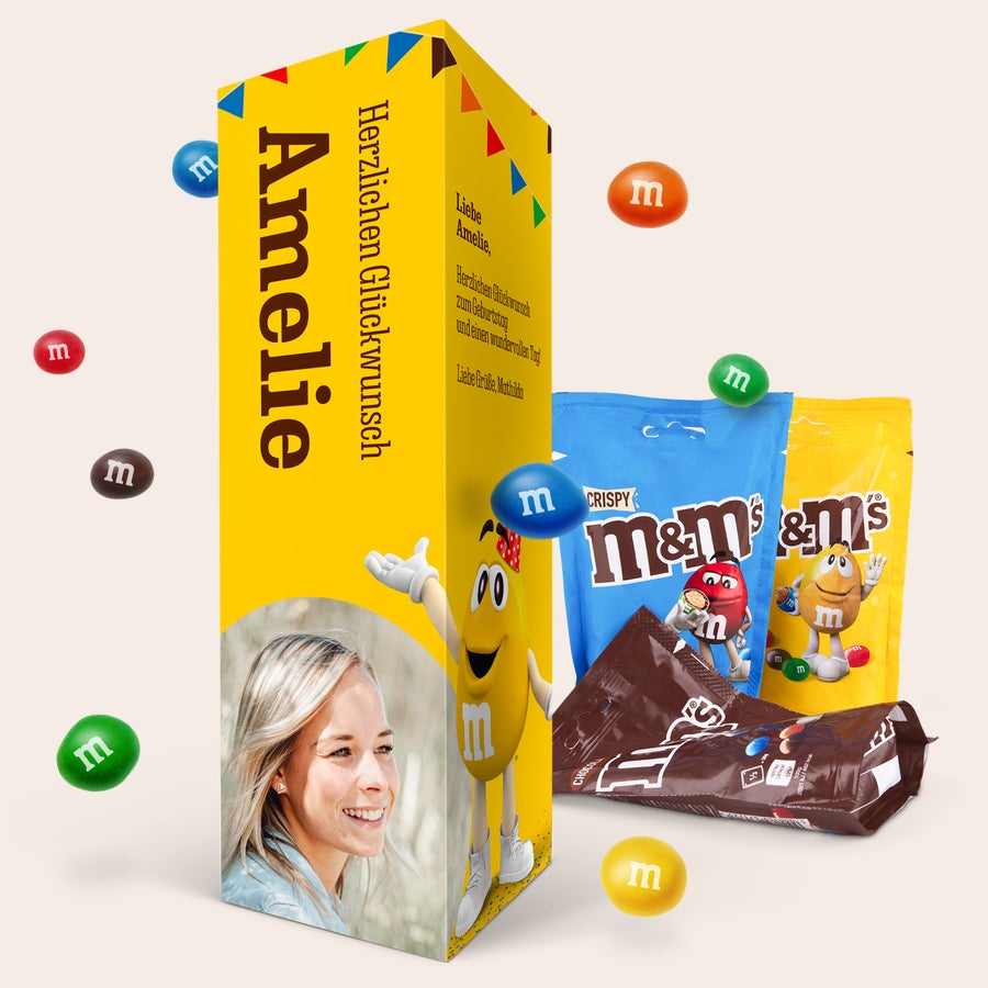 M&M´s personalisieren - Candy Tower M&M's Geschenkbox mit personalisiertem Foto, Name Amelie und Geburtstagsgrüßen, bedruckt.