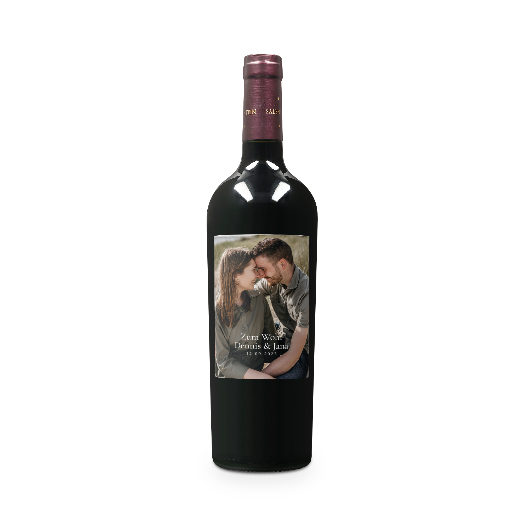 Salentein Merlot mit personalisiertem Etikett bedruckt mit einem Foto des Paares Dennis und Jana und dem Datum 12-09-2023