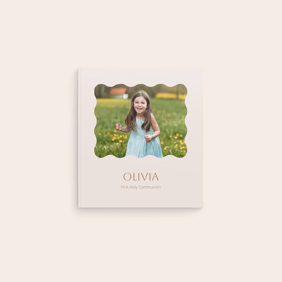 Personalised notebook - Lines - 16.5 x 18.5 cm - Softcover Personalised notebook - Softcover printed with a photo of Olivia and "First Holy Communion" text