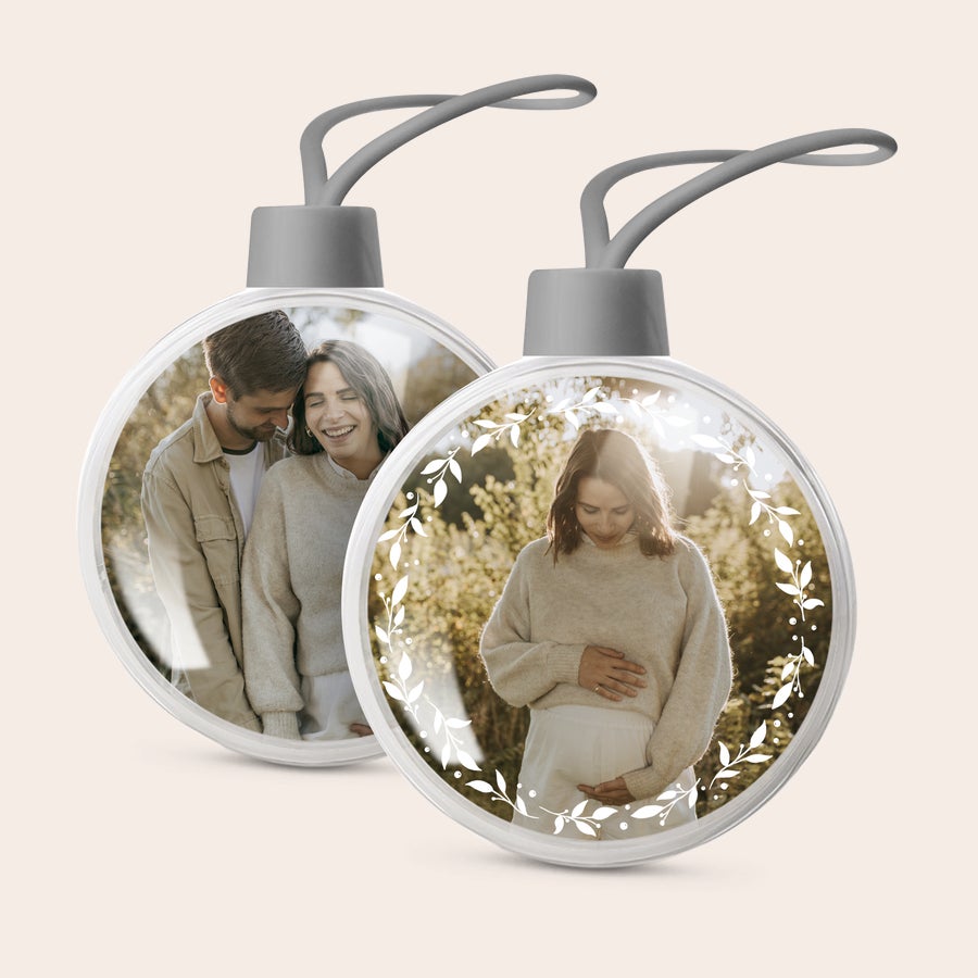 Personalised Christmas Baubles Personalised Christmas Baubles