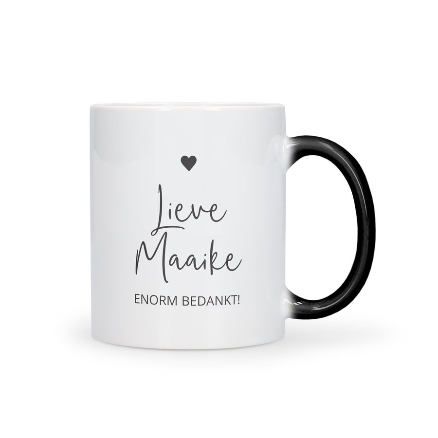 Drink je favoriete drankje uit deze coole mokken die iedereen wel eens wil gebruiken Drink je favoriete drankje uit deze coole mokken die iedereen wel eens wil gebruiken