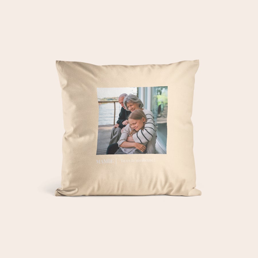 Coussin personnalisé photo Housse de coussin personnalisée beige avec photo imprimée de grands-parents et petite-fille, texte Ma mie tu es la meilleure