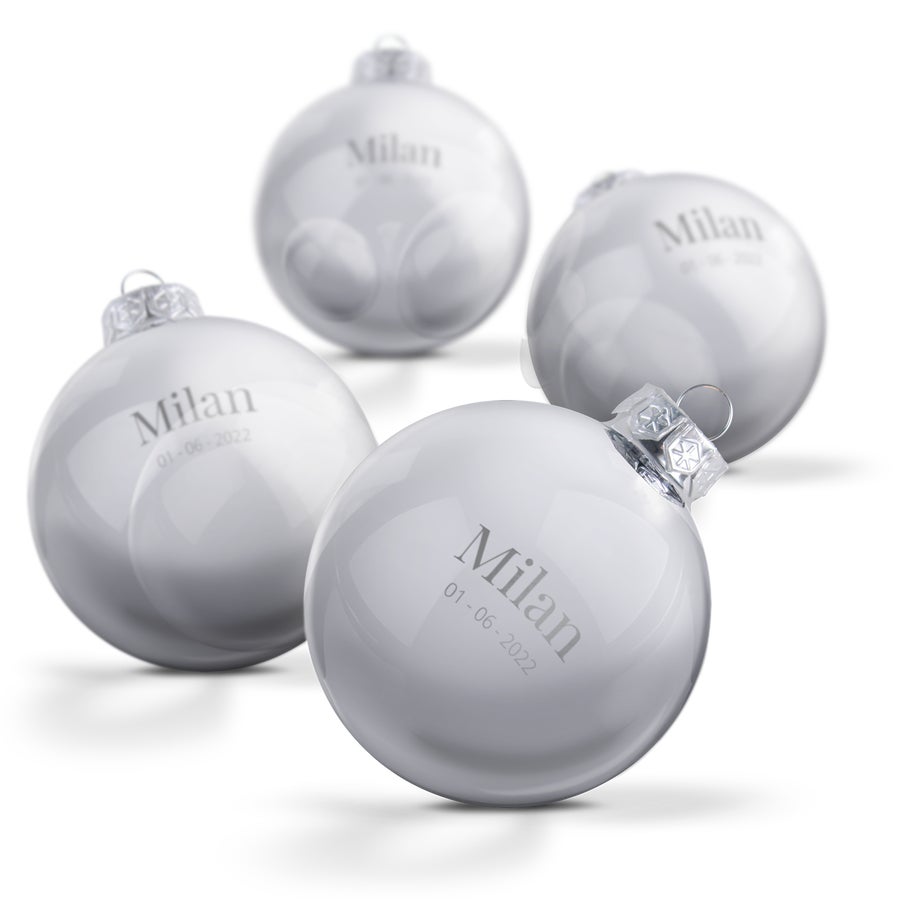 Weihnachtskugel mit Namen Weihnachtskugel mit Namen