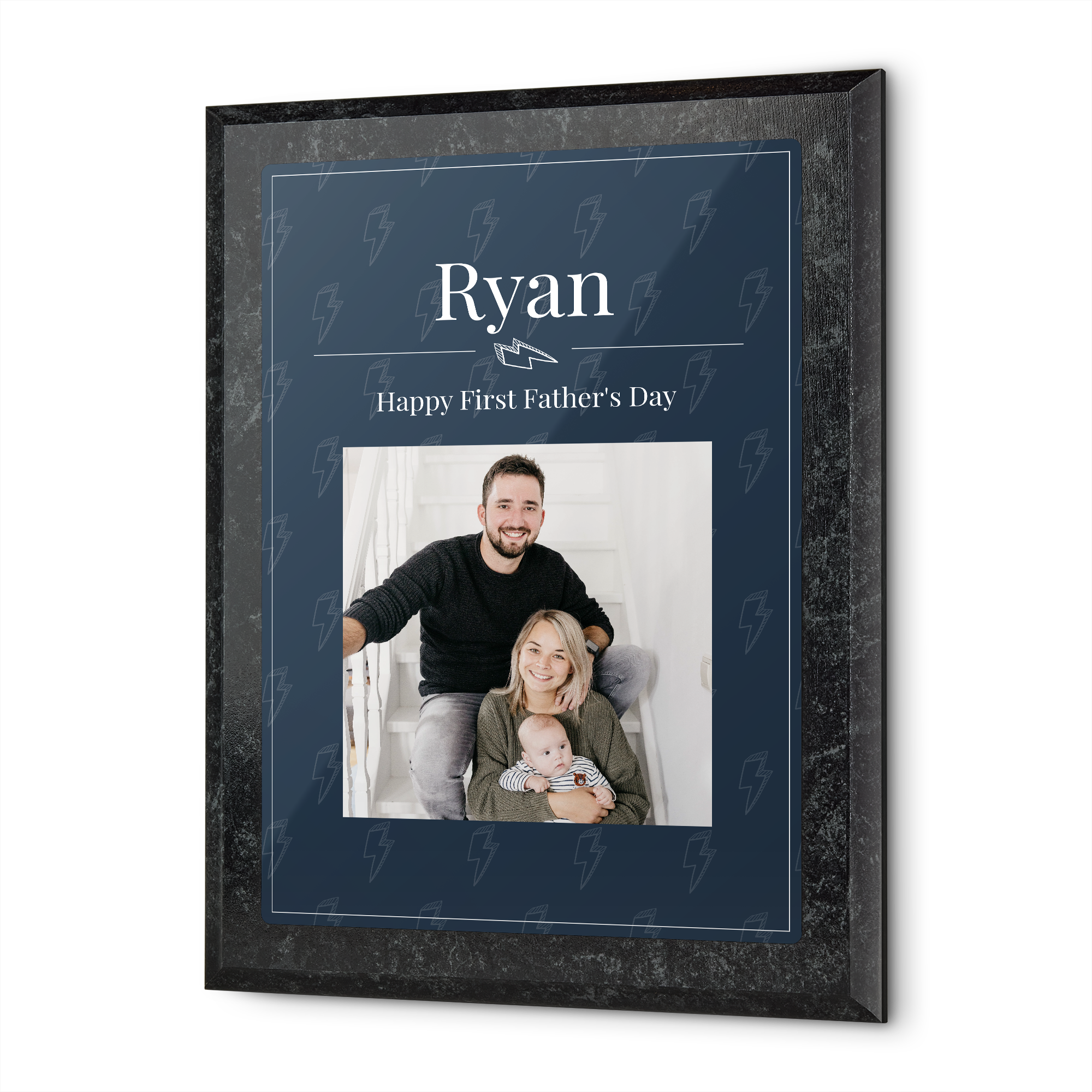 Nástenný certifikát pre otca s nápisom Ryan, Happy First Father's Day a vlastnou fotkou rodiny, Skutočný certifikát si zaslúžia len tí najlepší otcovia!