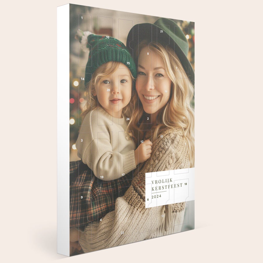 Luxe Sieraden verrassingsbox - gepersonaliseerd Gepersonaliseerde adventskalender met foto van moeder en kind, bedrukt met Vrolijk Kerstfeest 2024