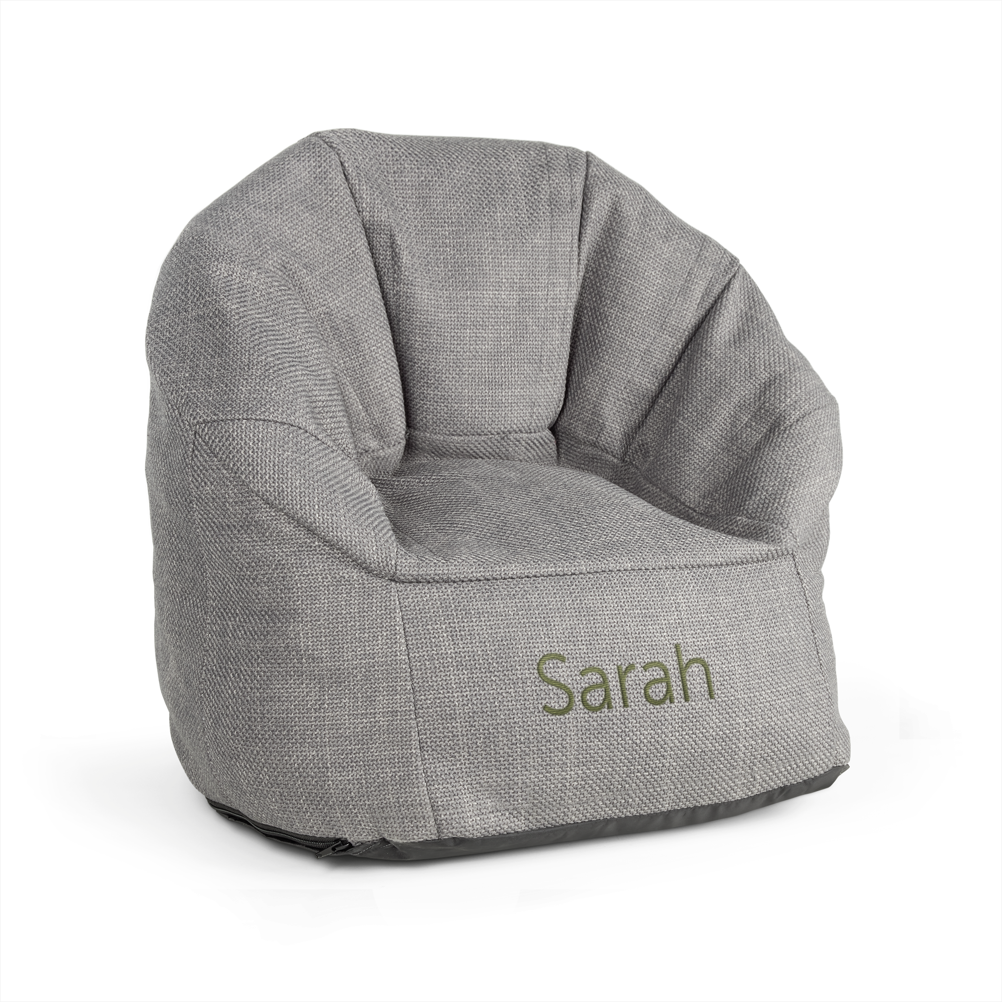Grå børnestol broderet med navnet "Sarah", en cool og trendy stol til et barn