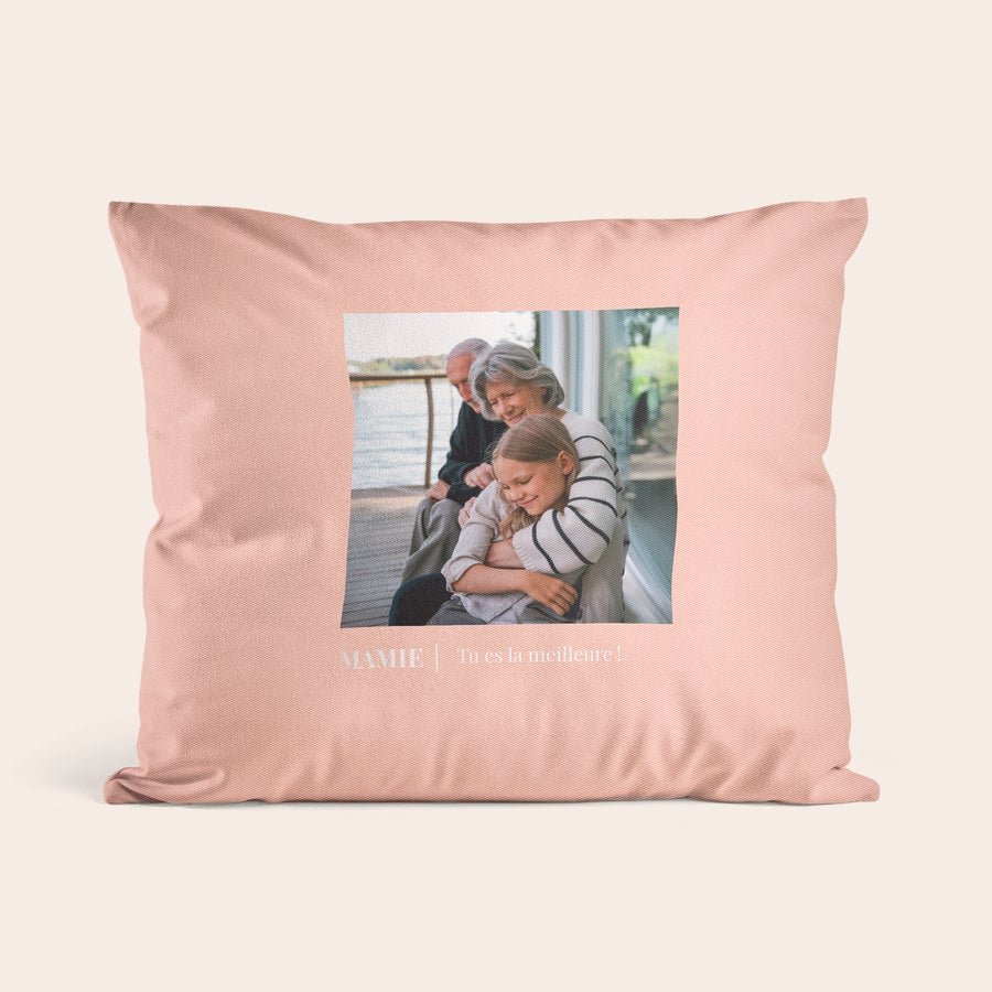 Coussin personnalisé photo Housse de coussin couleur pêche personnalisée avec photo et le texte Mamie Tu es la meilleure