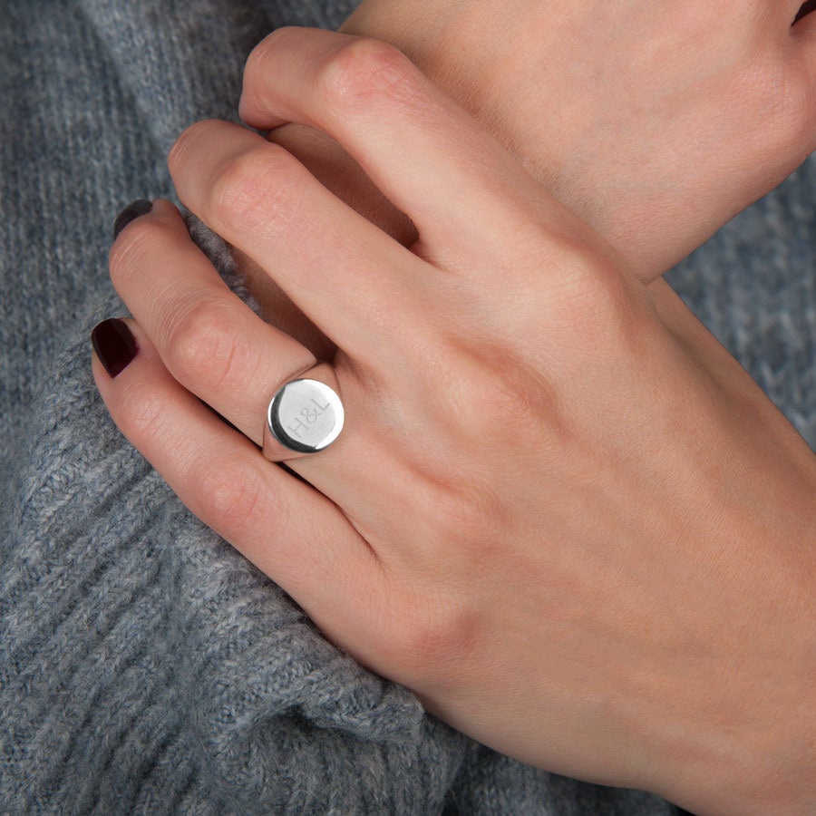 Anello con sigillo in argento con incisione - Donna - Taglia 16