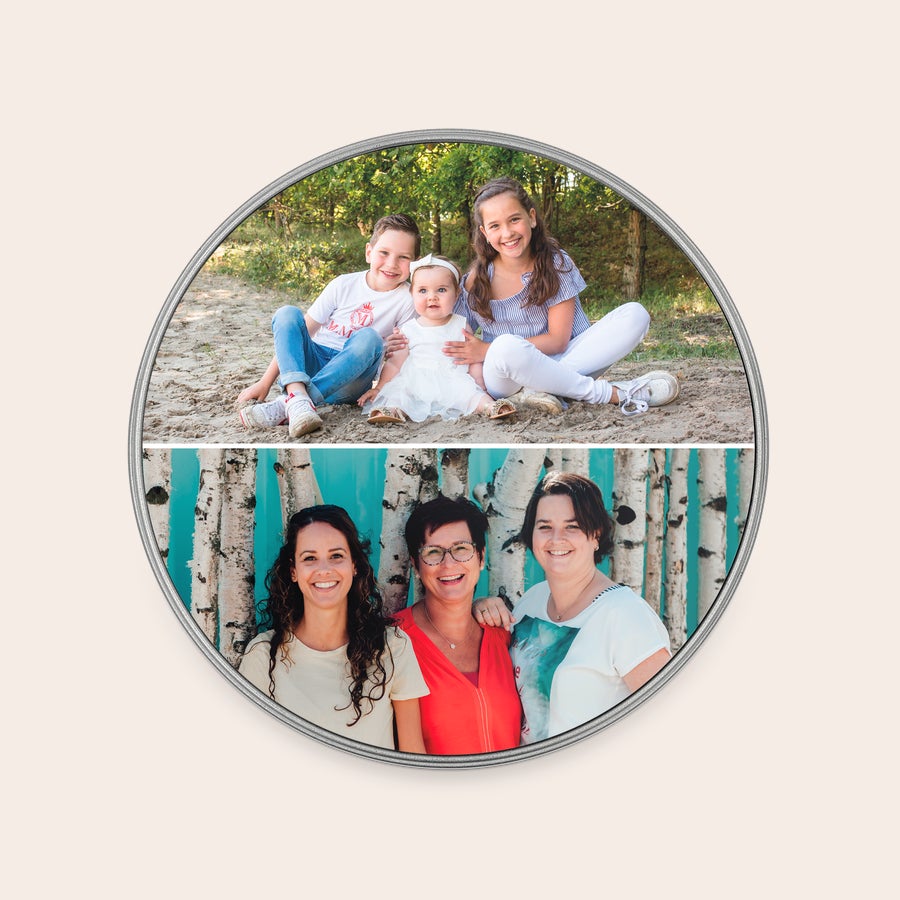 Boîte à chocolats remplie d'Oreo Boîte à biscuits Oreo ronde personnalisable avec deux photos de famille imprimées sur le couvercle