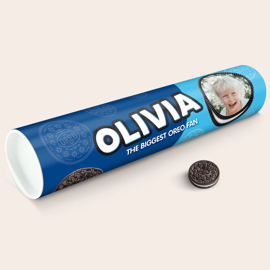 Tubo de regalo XXL personalizado de Oreo Tubo de regalo Mega Oreo personalizado en azul con foto y nombre Olivia impresos, para amantes de las galletas.