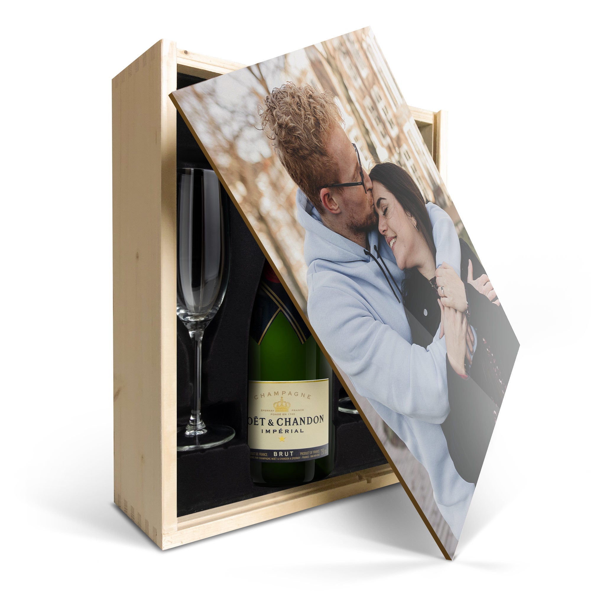 Moët Chandon Brut Champagner Geschenk mit Gläsern und bedrucktem Deckel  - Onlineshop YourSurprise