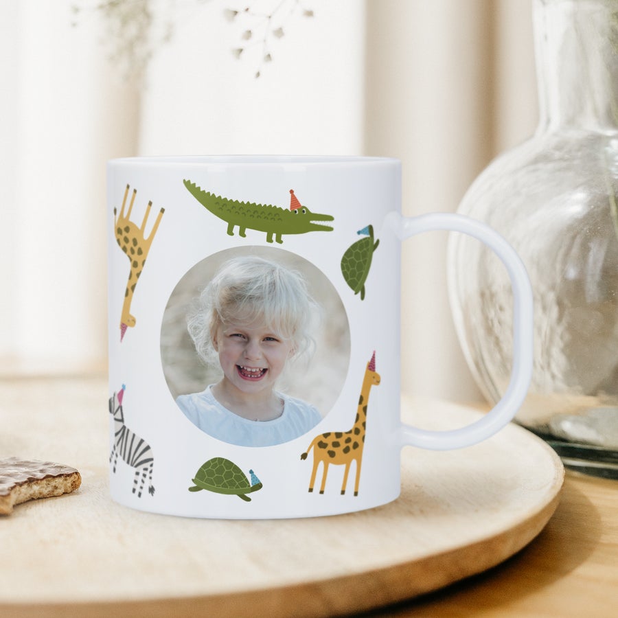 Tazza Personalizzata in Plastica Tazza in plastica personalizzata con foto di bambino sorridente e design di animali festosi