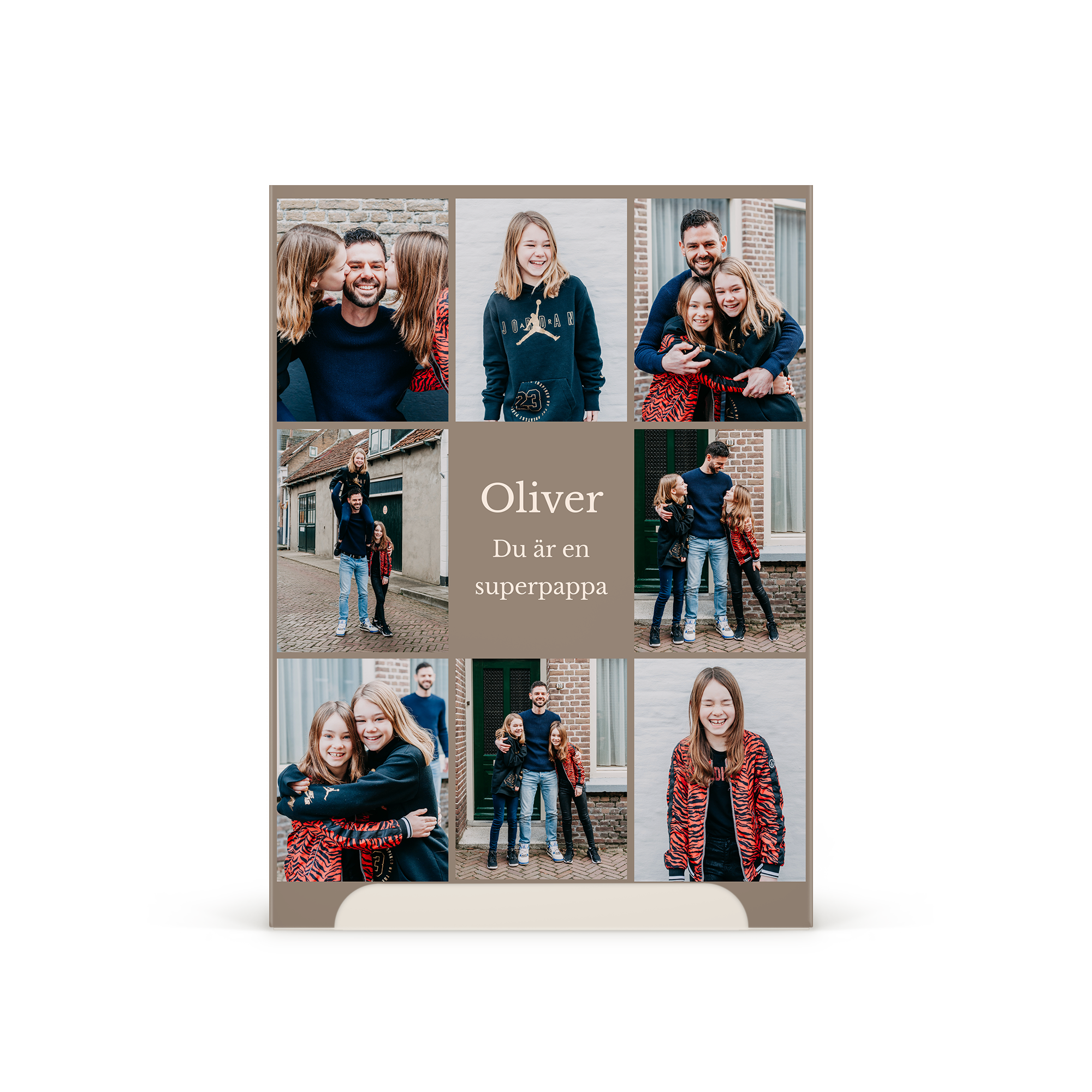 En personlig välbefinnande presentuppsättning för män med sju bilder på en pappa och två barn och texten "Oliver Du är en superpappa" tryckt i fullfärg.