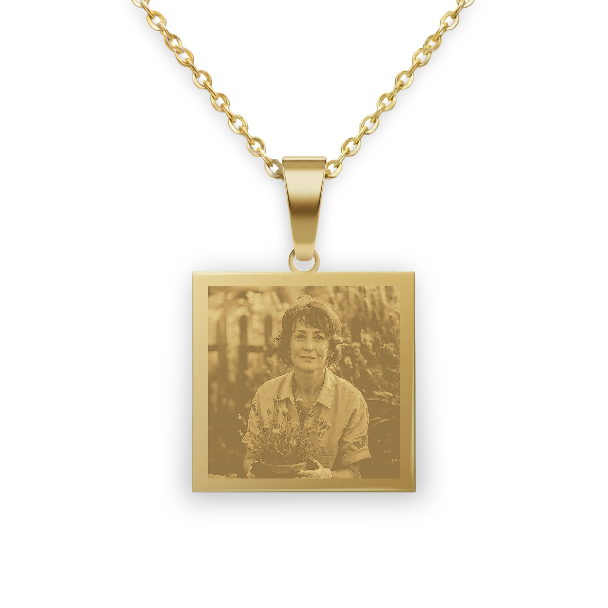 Necklace with square pendant