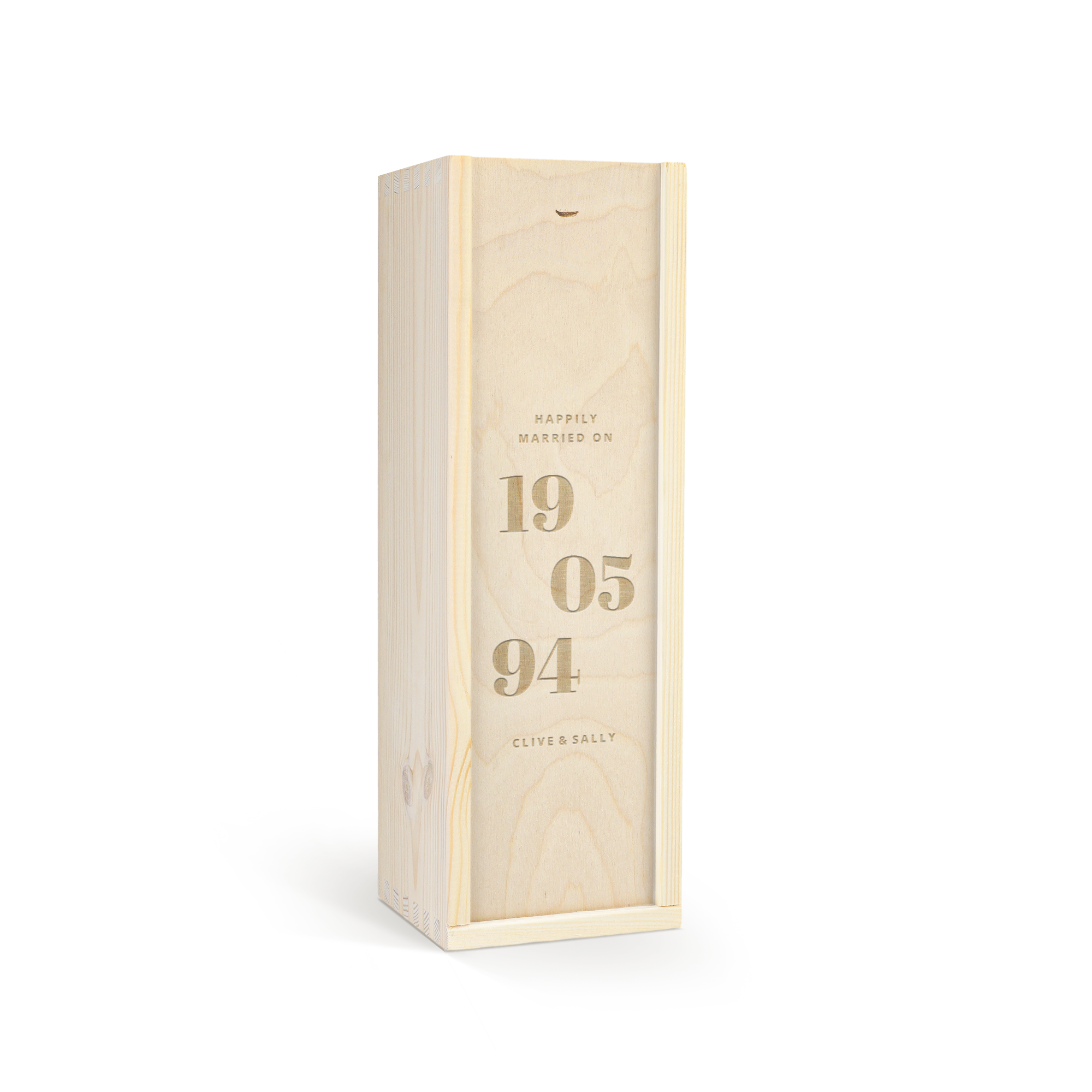 Caja de vino de madera personalizada, grabada con la fecha "19 05 94" y los nombres "Clive & Sally".