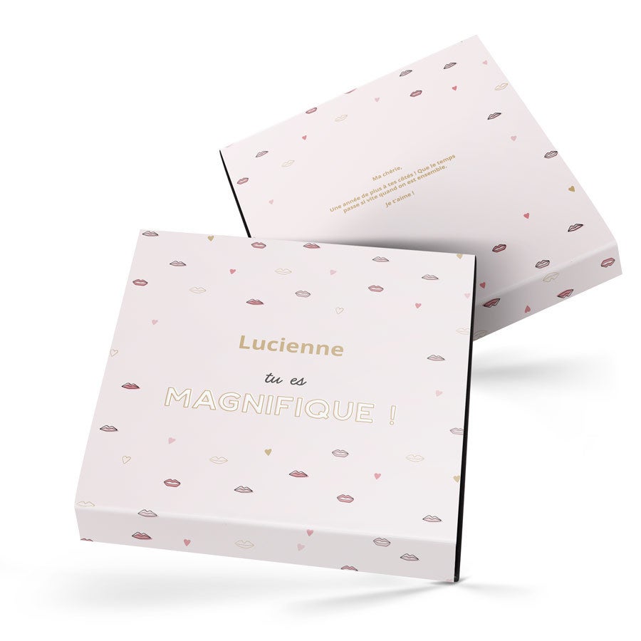 Coffret chocolats de Saint Valentin personnalisé - 49 pièces