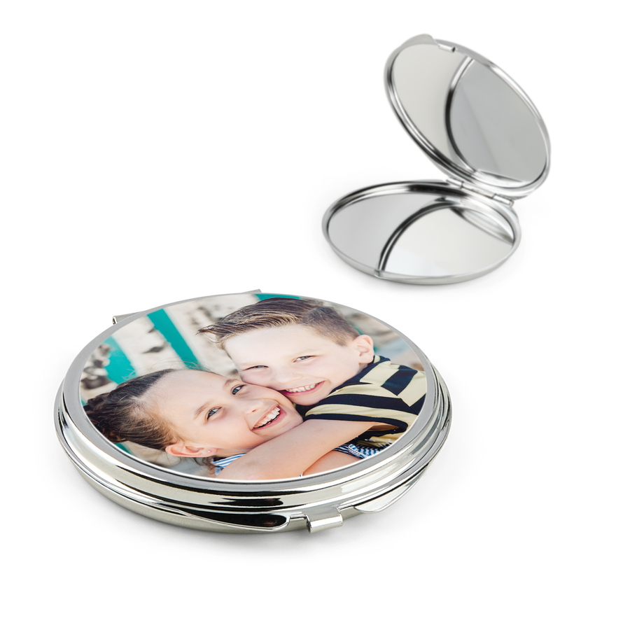 Personalised compact mirror | YourSurprise